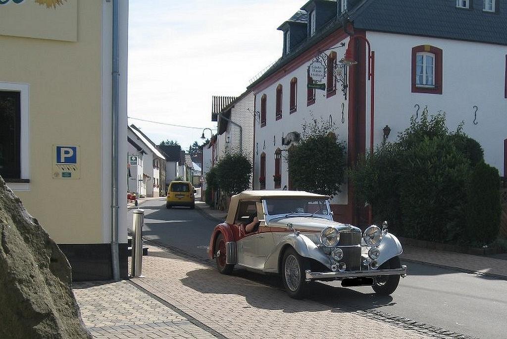 Hotel & Restaurant Huellen Barweiler Exterior foto